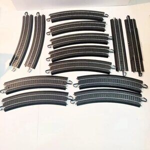 BACHMANN HO Scale R 30 Curved E-Z Train Tracks Lot of 13